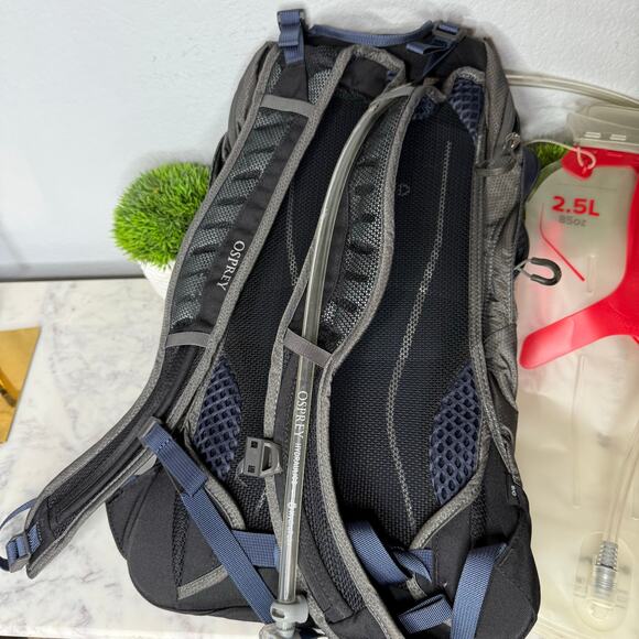 New Osprey Syncro 5 Men's Bike Hydration Backpack with Hydraulics Reservoir - Picture 5 of 8